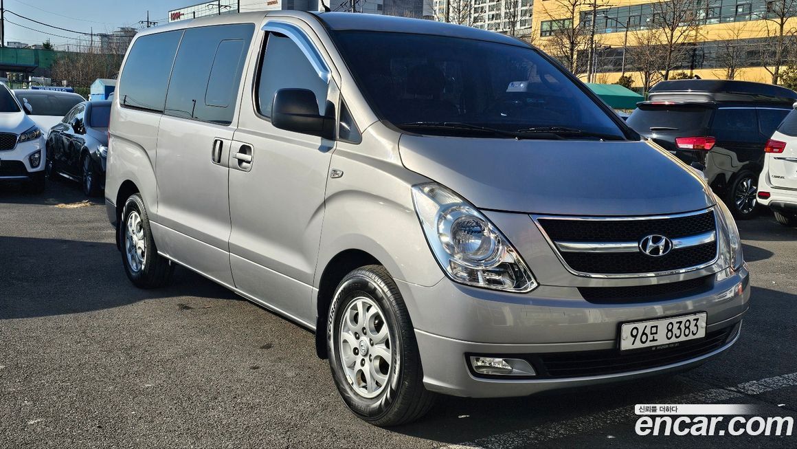 Hyundai Starex 2011