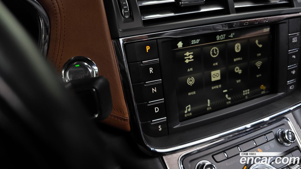 Lincoln Continental 2018