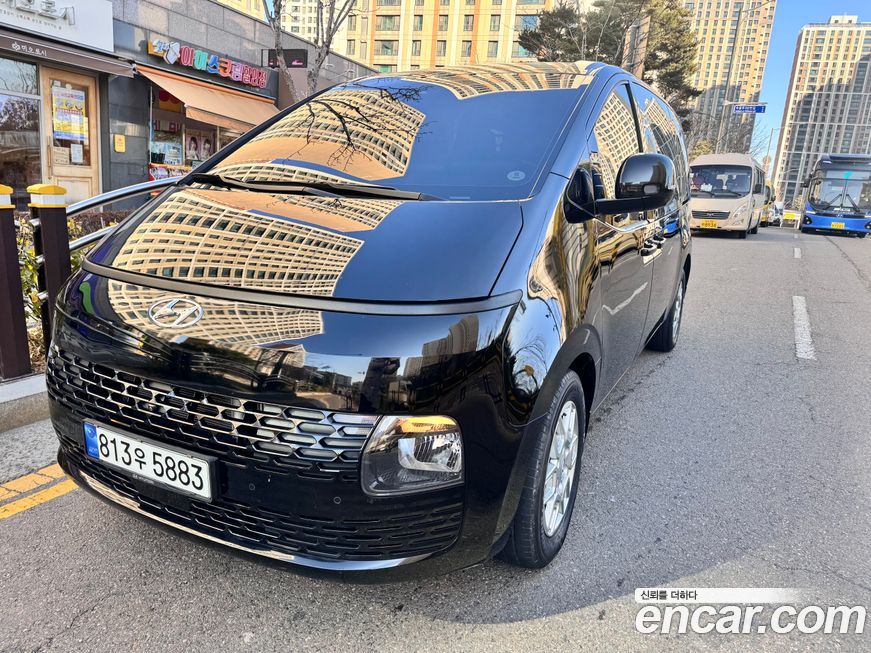 Hyundai Staria 2023