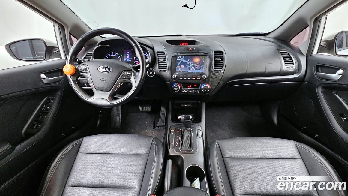 Kia K3 2015