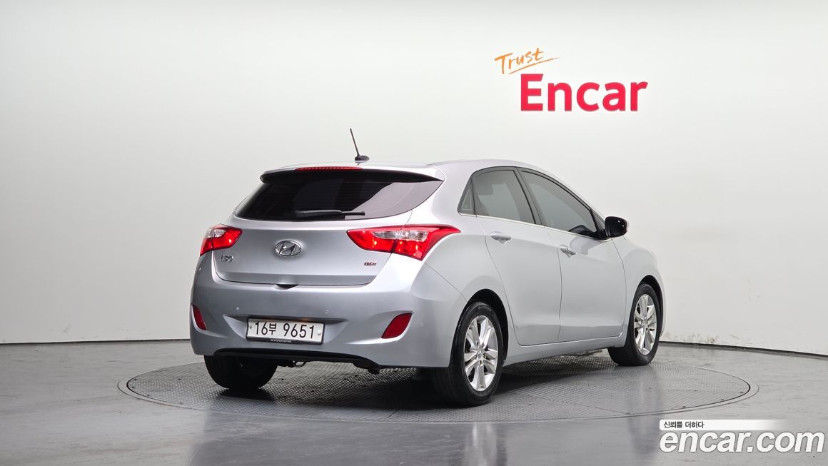 Hyundai i30 2014