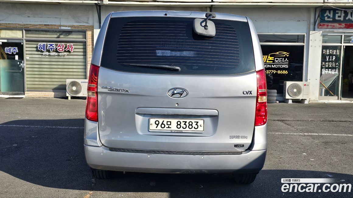 Hyundai Starex 2011