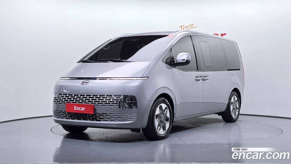 Hyundai Staria 2023