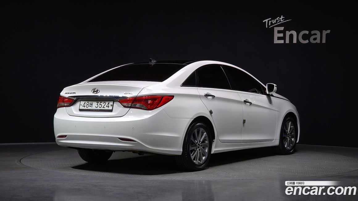 Hyundai Sonata 2013
