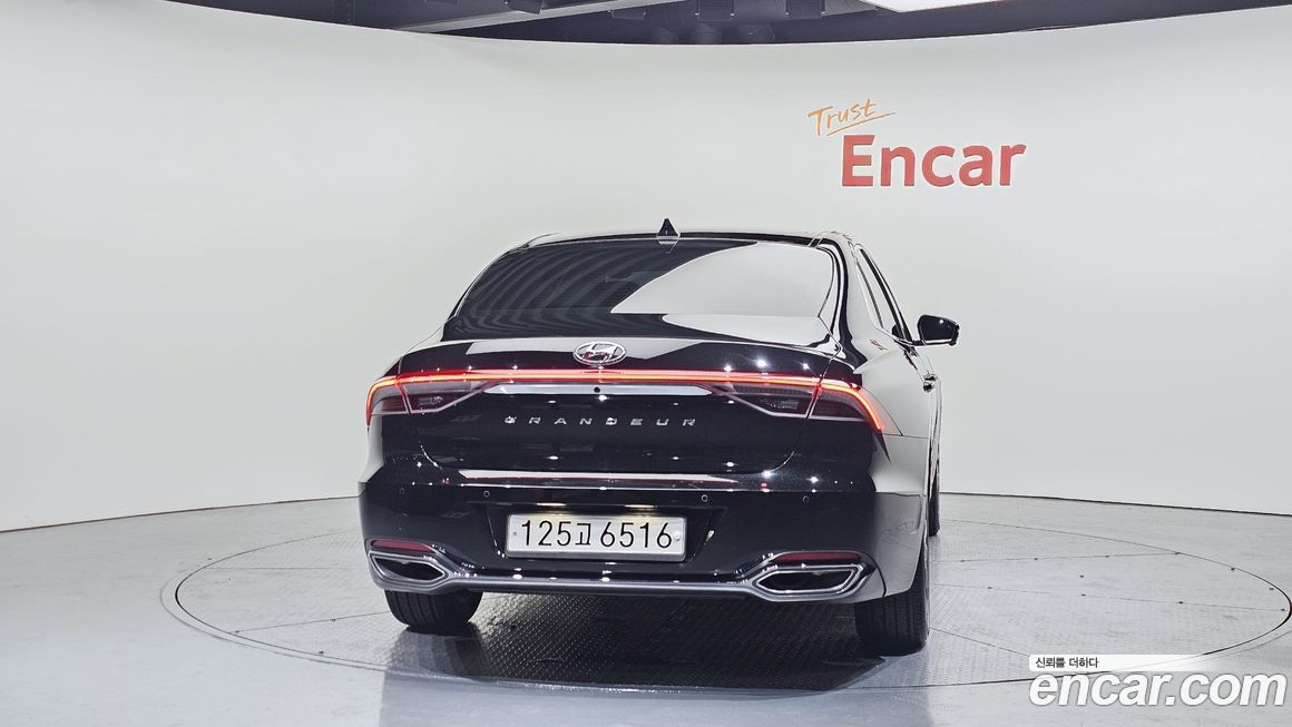 Hyundai Grandeur 2022