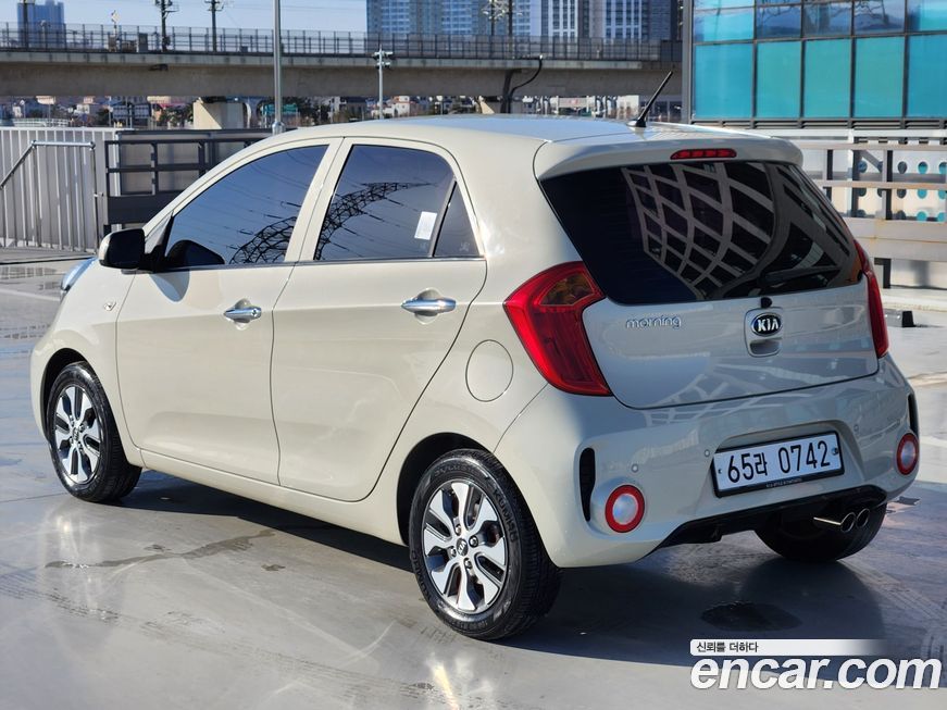 Kia morning 2016