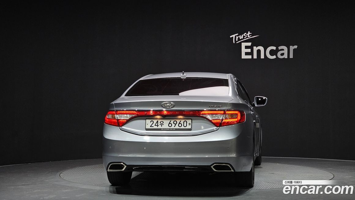 Hyundai Grandeur 2016