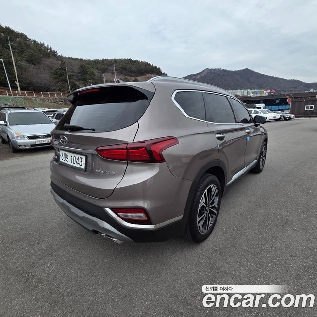 Hyundai Santafe 2019