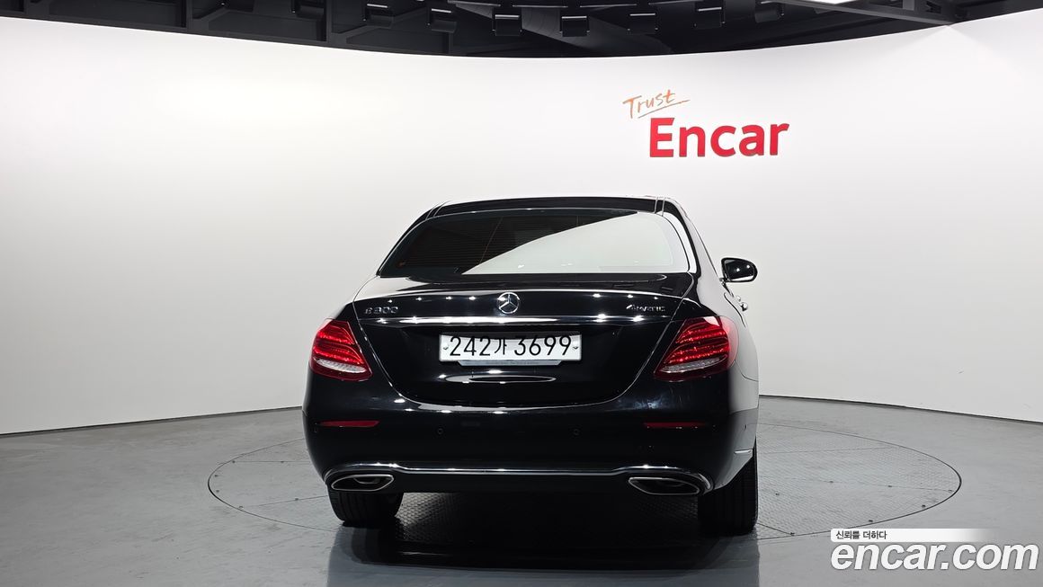 Mercedes-Benz E-Class 2018