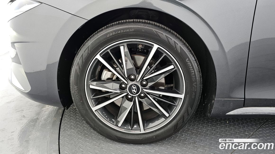 Hyundai Grandeur 2021