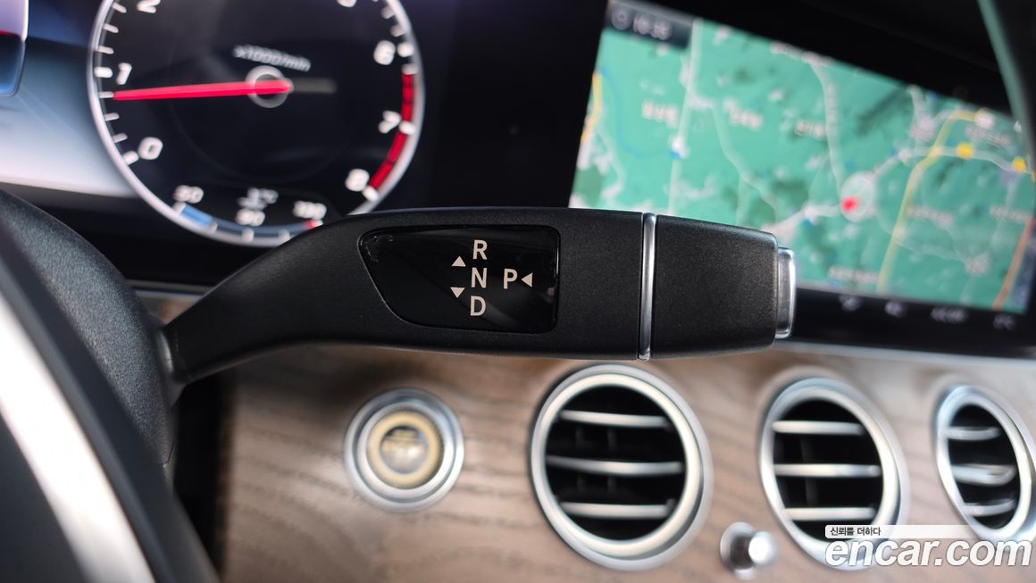 Mercedes-Benz E-Class 2018