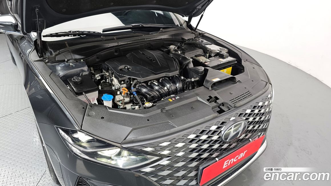 Hyundai Grandeur 2021