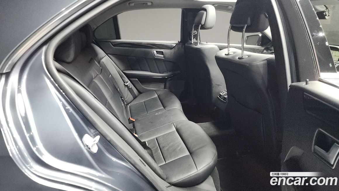 Mercedes-Benz E-Class 2013