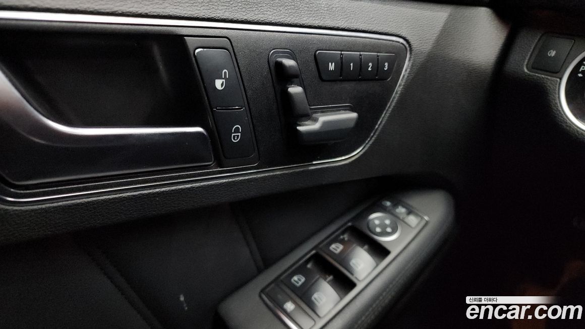 Mercedes-Benz E-Class 2013