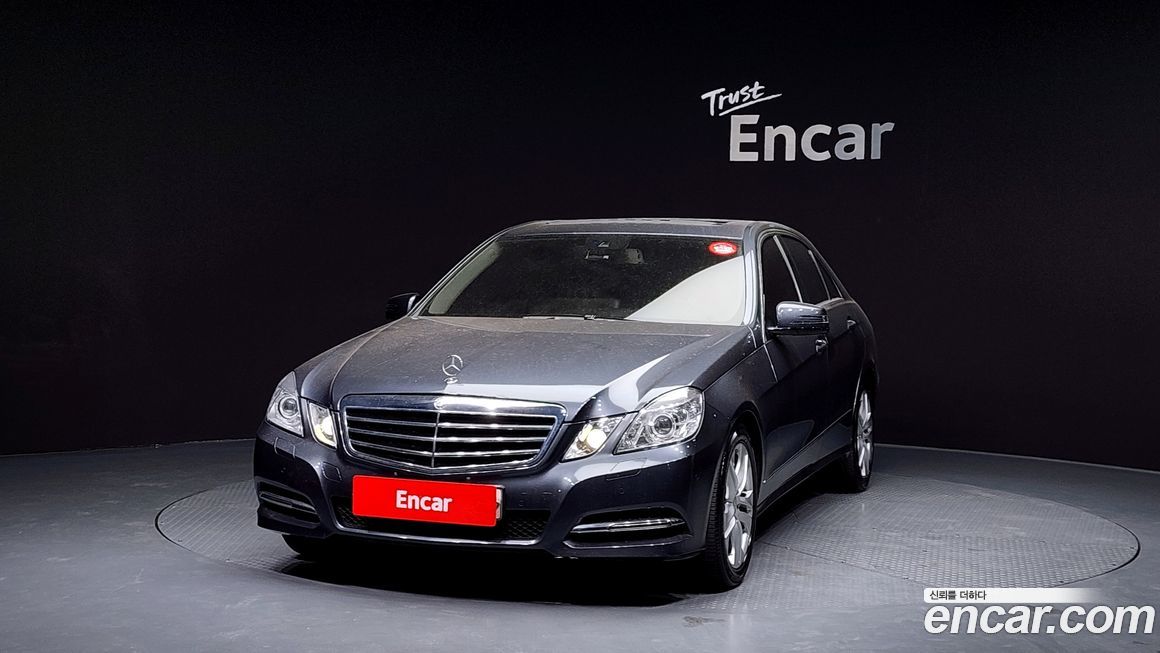 Mercedes-Benz E-Class 2013