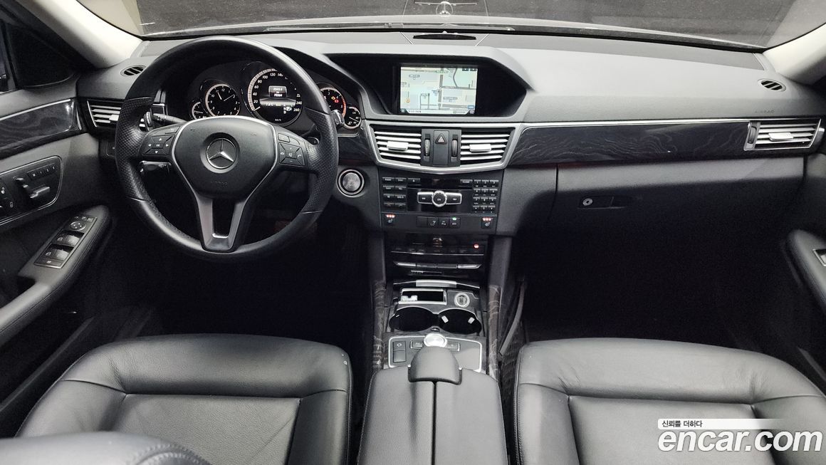 Mercedes-Benz E-Class 2013