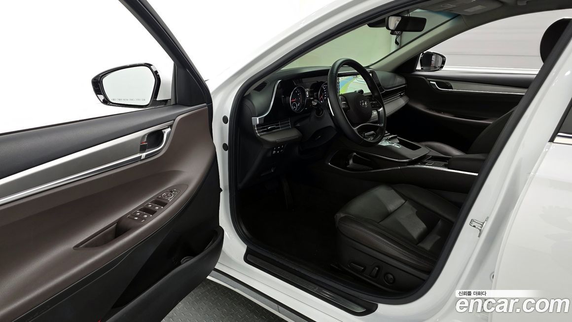 Hyundai Grandeur 2021