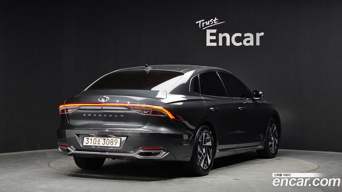 Hyundai Grandeur 2022
