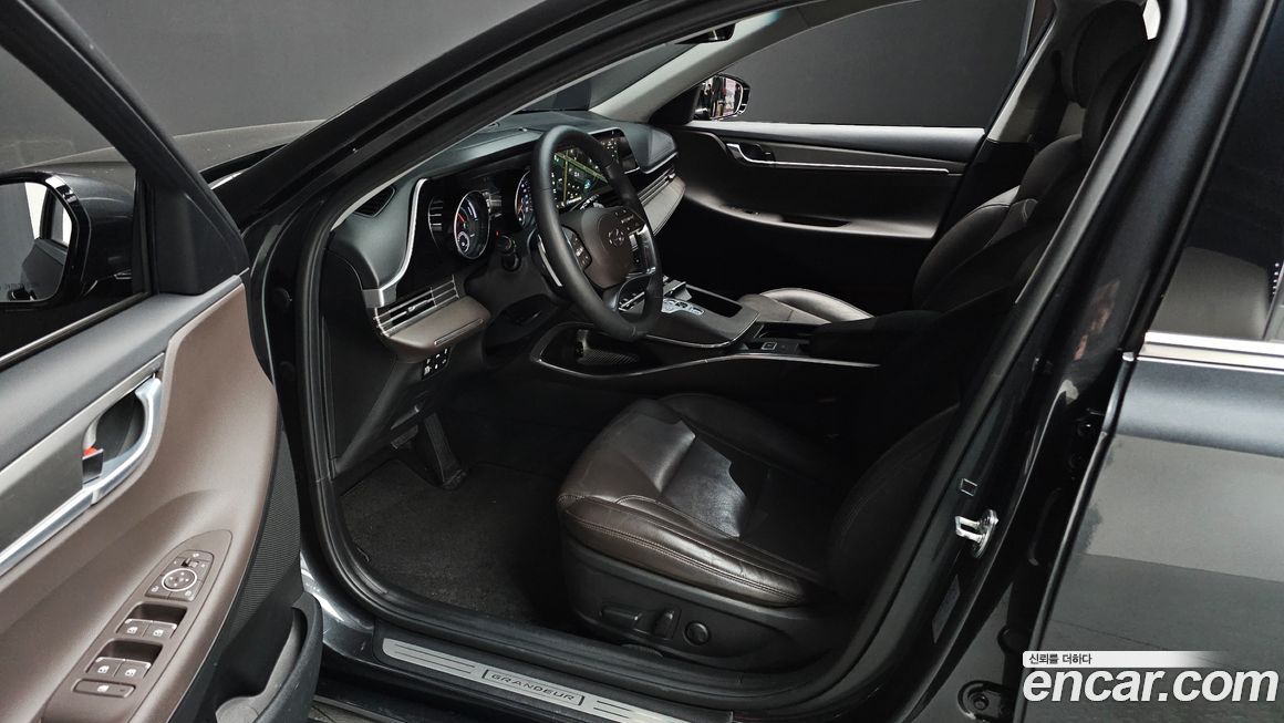 Hyundai Grandeur 2022