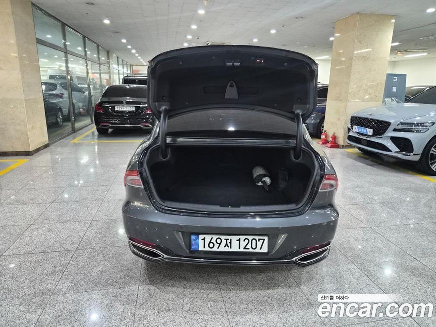 Hyundai Grandeur 2021