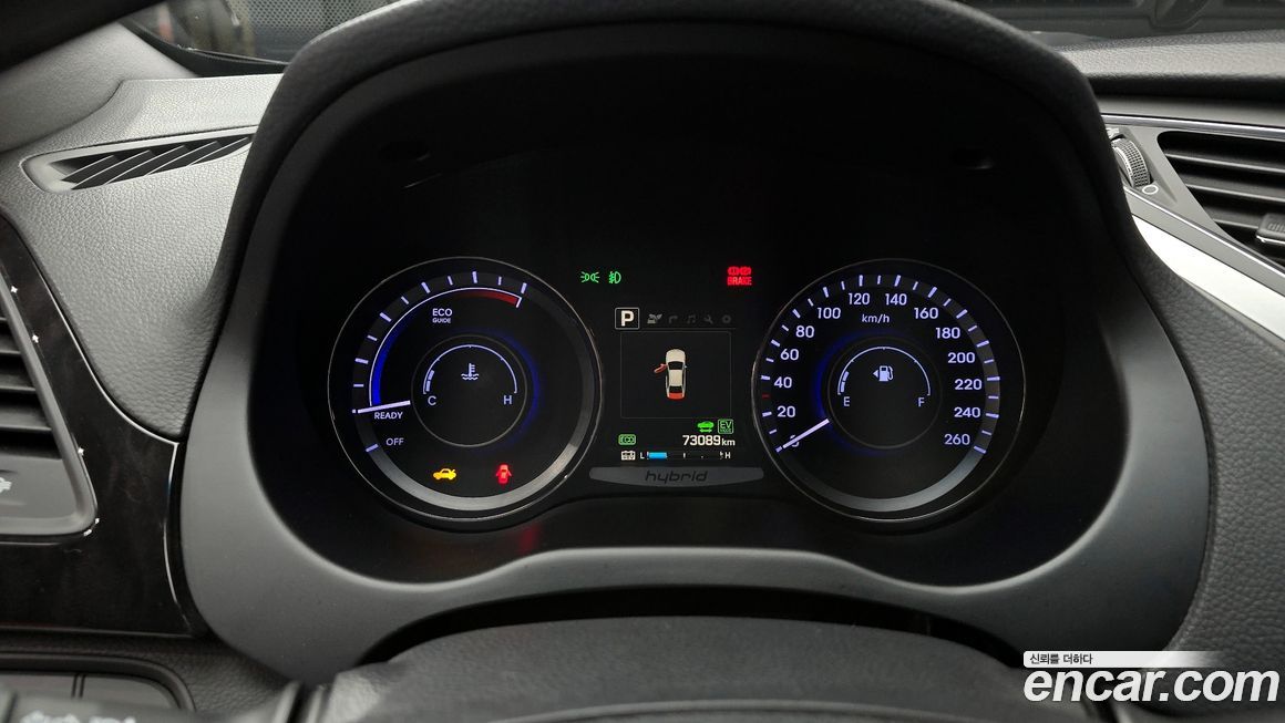 Hyundai Grandeur 2016