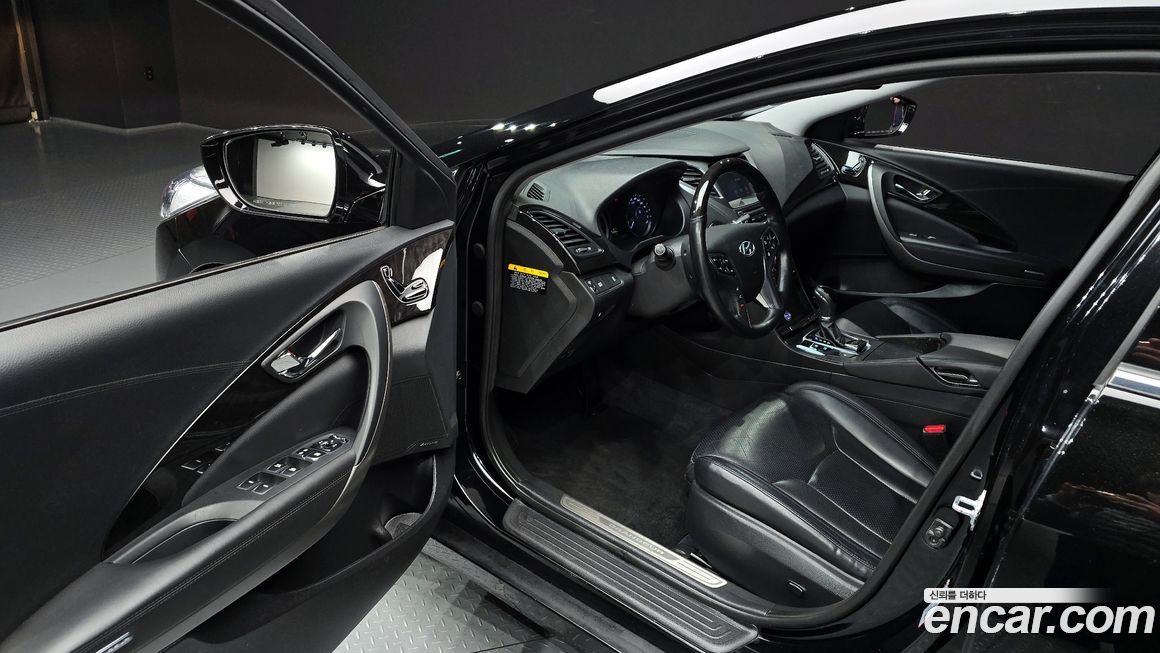 Hyundai Grandeur 2016