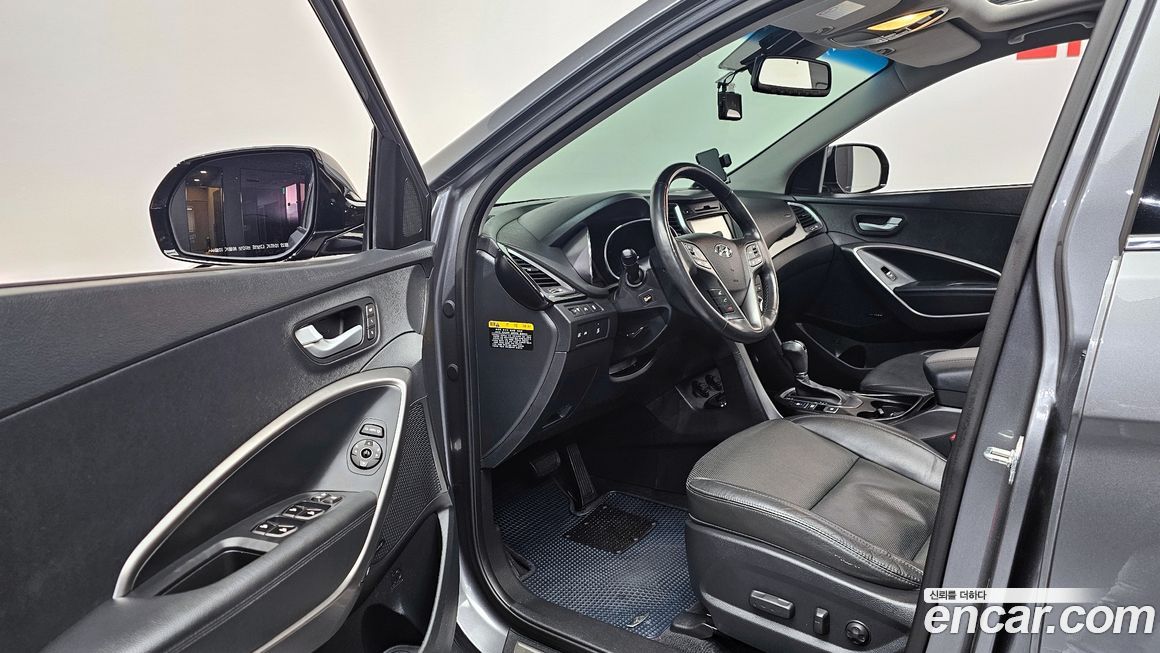 Hyundai Santafe 2015