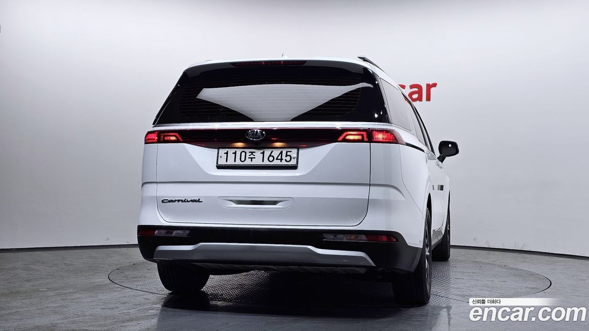 Kia Canival 2021