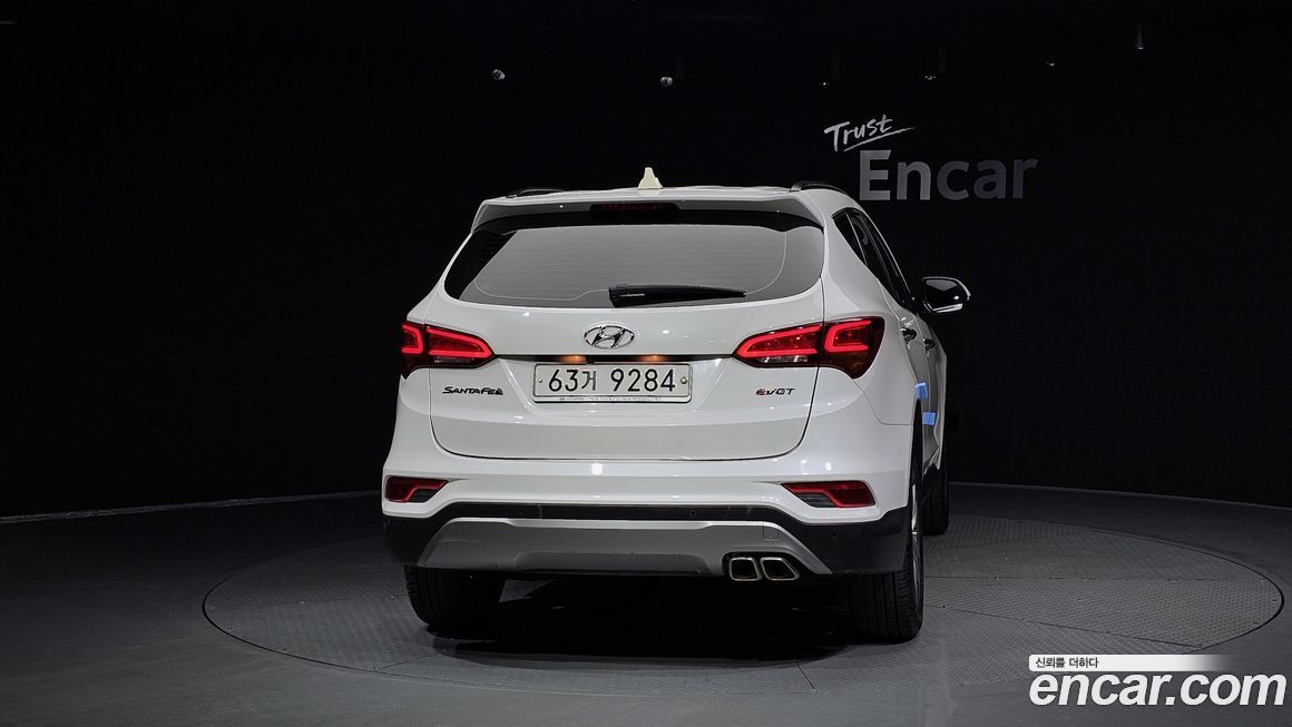 Hyundai Santafe 2016