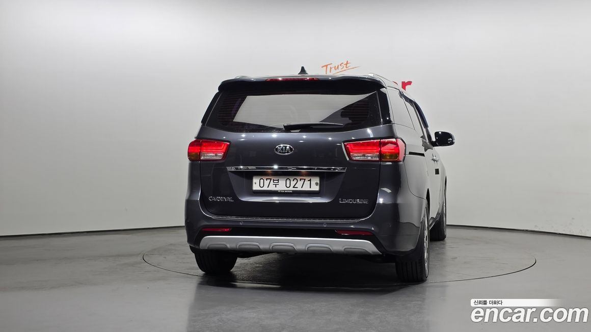 Kia Canival 2016