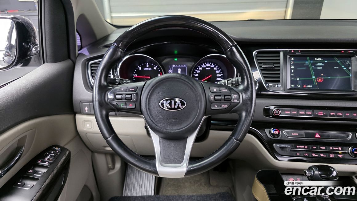 Kia Canival 2016