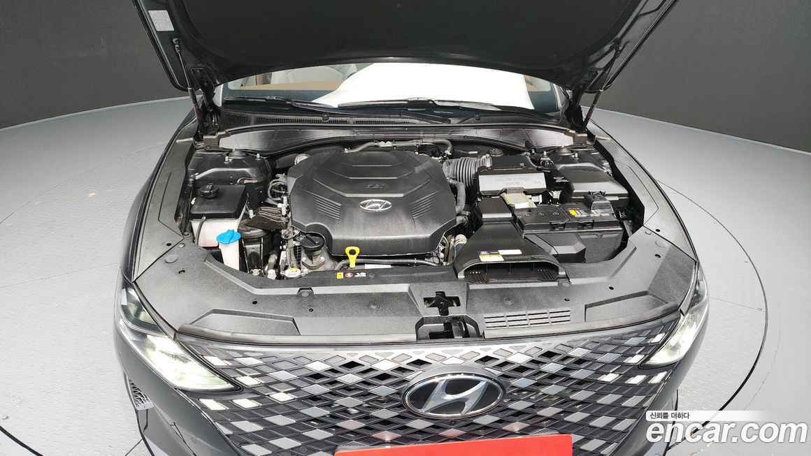 Hyundai Grandeur 2022