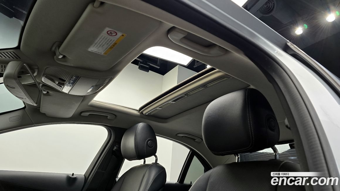 Mercedes-Benz C-Class 2018