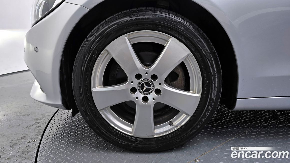 Mercedes-Benz C-Class 2018