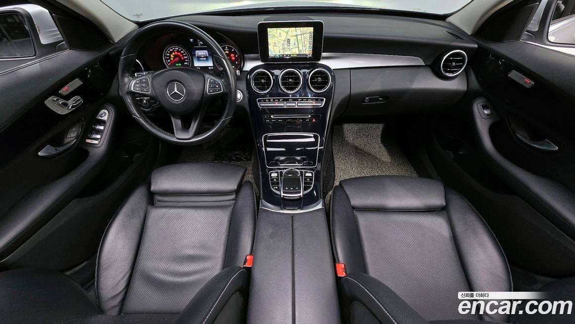 Mercedes-Benz C-Class 2018