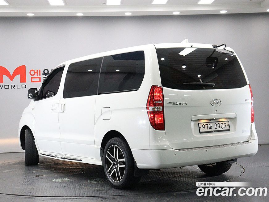 Hyundai Starex 2018