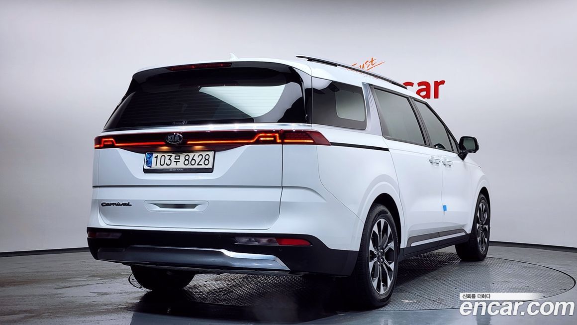 Kia Canival 2021
