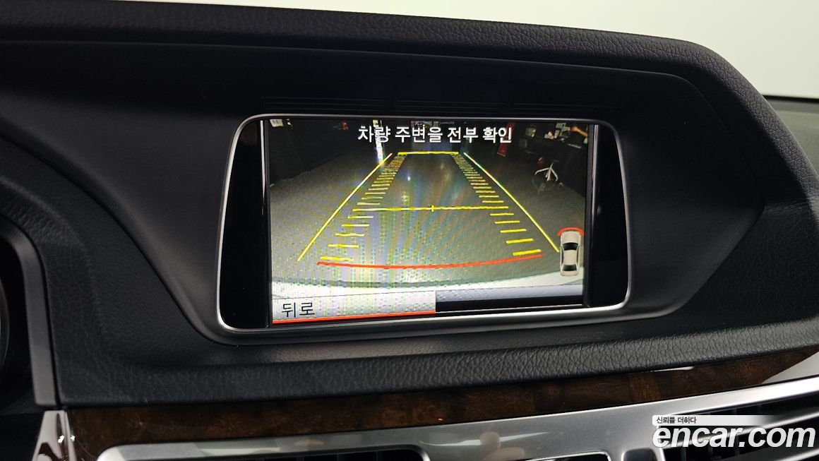 Mercedes-Benz E-Class 2014