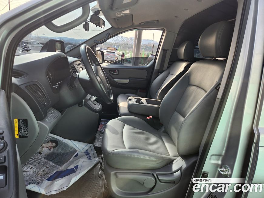 Hyundai Starex 2019