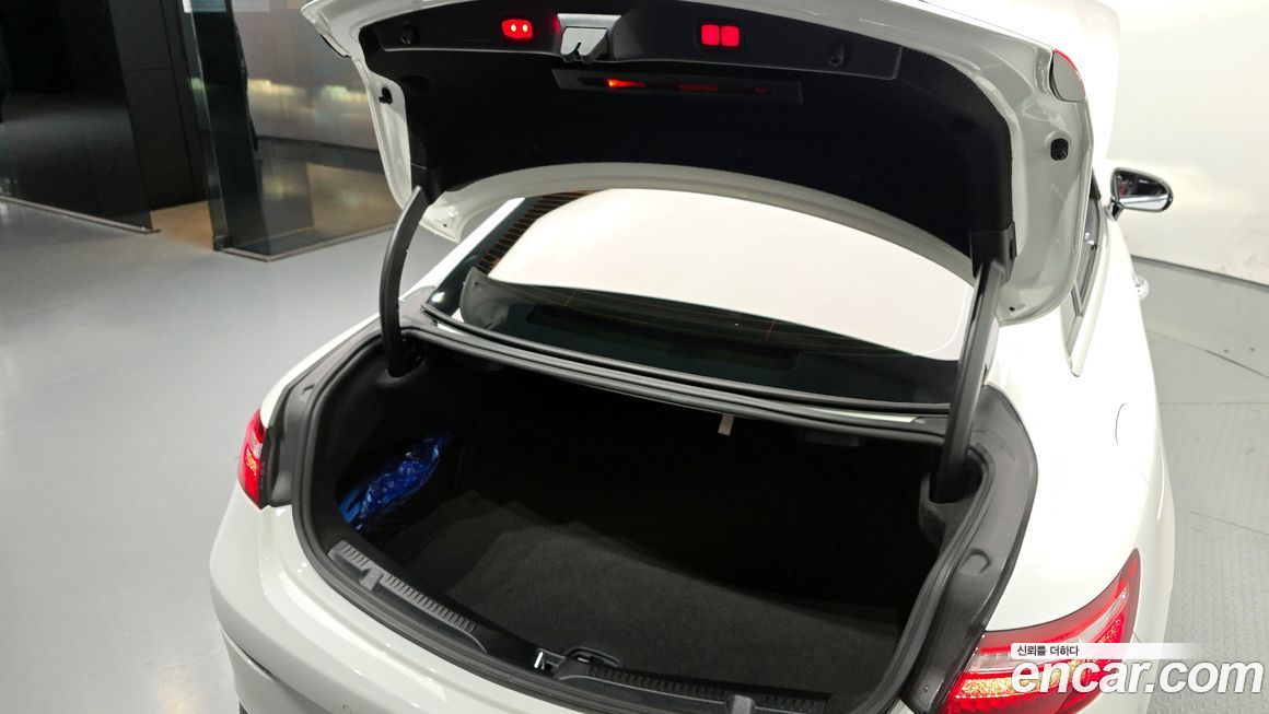 Mercedes-Benz E-Class 2019