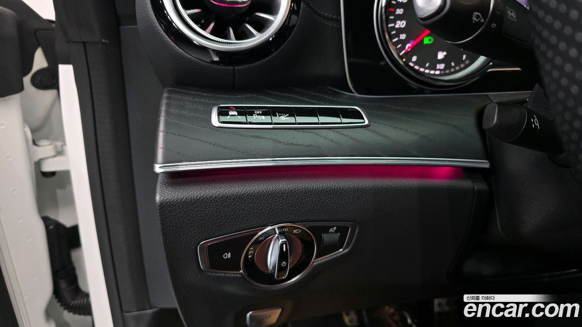 Mercedes-Benz E-Class 2019