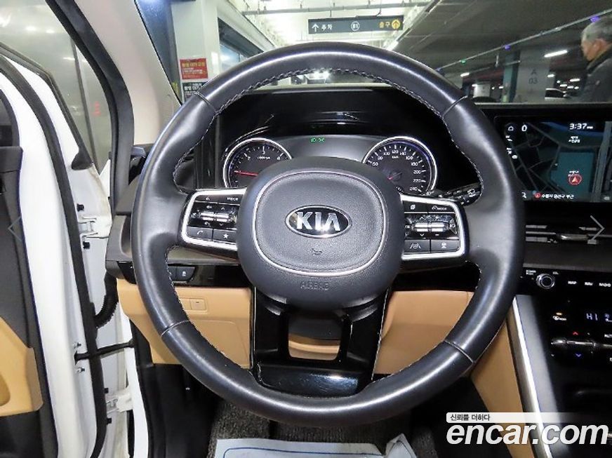 Kia Canival 2021