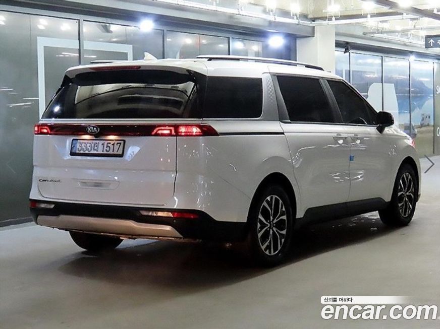 Kia Canival 2021