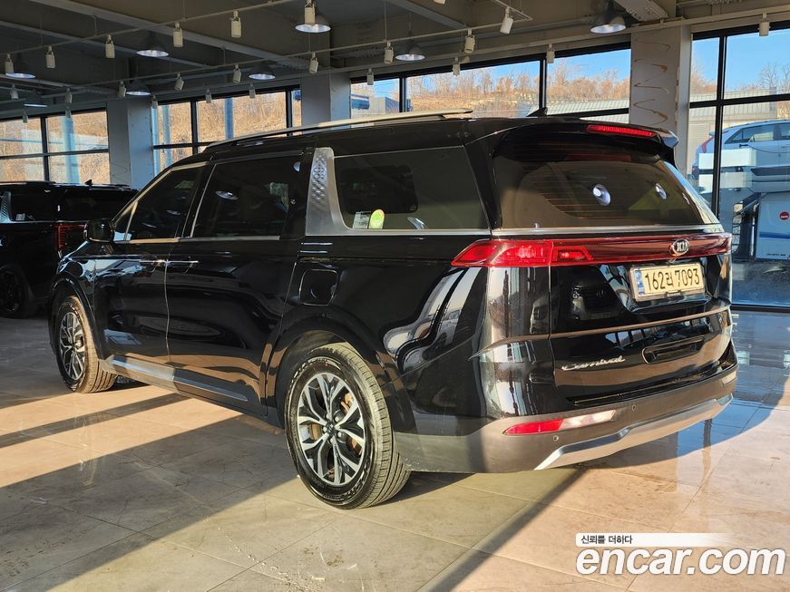 Kia Canival 2021