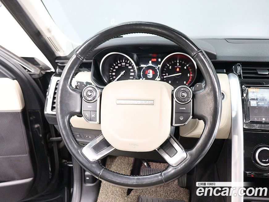 Land Rover Discovery 2018