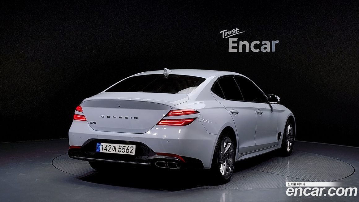 Genesis G70 2022