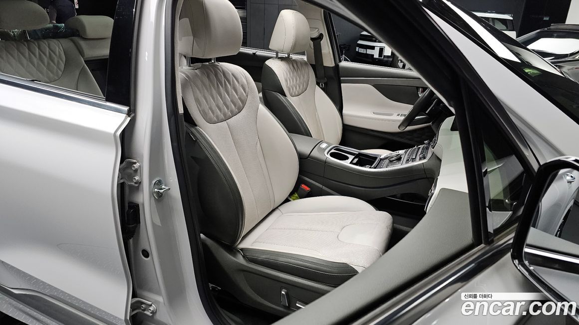 Hyundai Santafe 2022