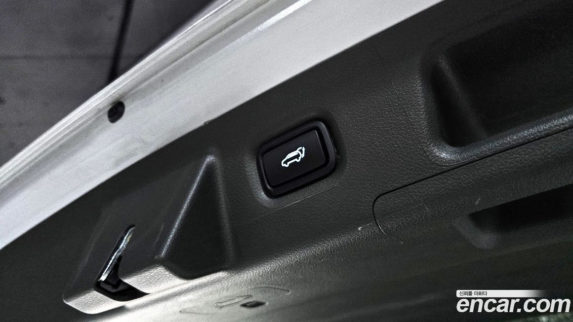 Hyundai Santafe 2022