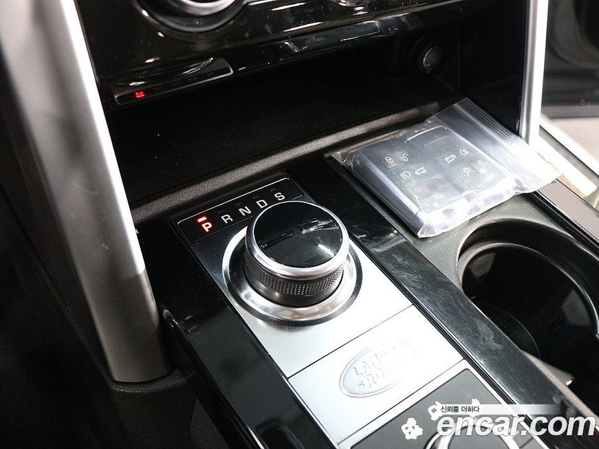 Land Rover Discovery 2018