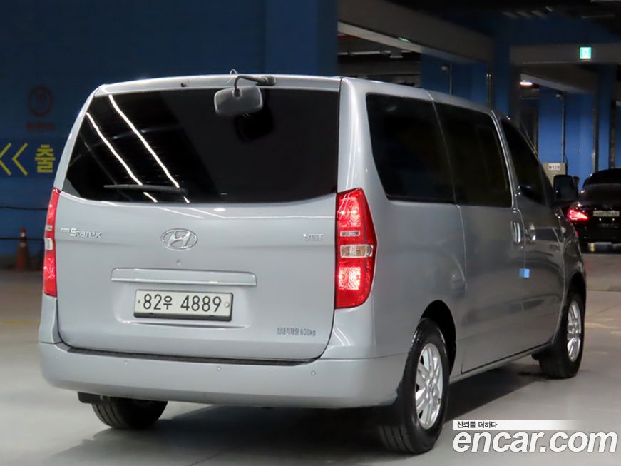 Hyundai Starex 2019